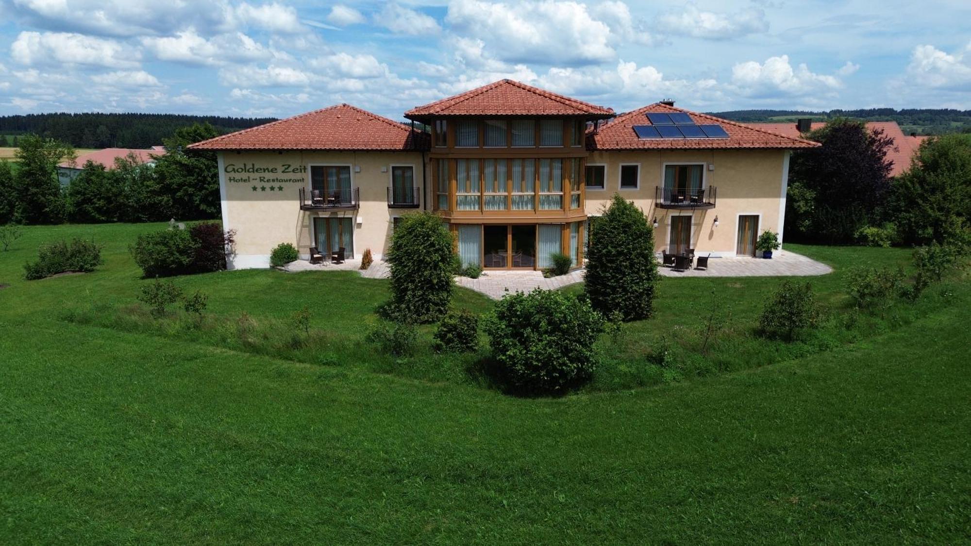 Naturhotel Goldene Zeit Georgenberg Екстер'єр фото